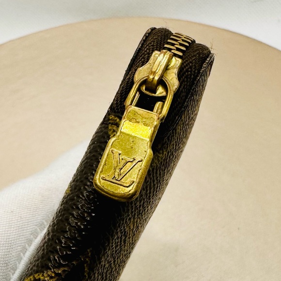 EUC Vintage Louis Vuitton Monogram Canvas Zip Around Multicles Key Holder - Picture 9 of 15